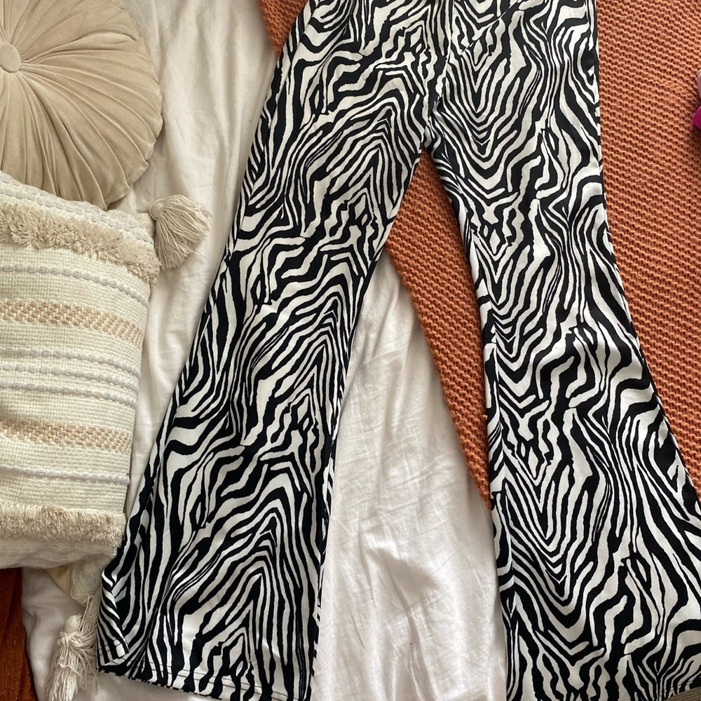 Zebra pants